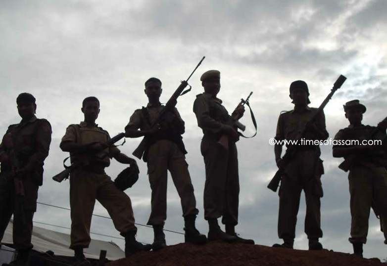 Photo by Luit Chaliha